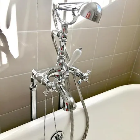 Dans Maison, Independant Et Jardin * Perpinhã