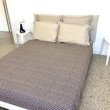 Apartamento Dans Maison, Indépendant Et Jardin