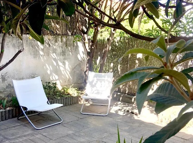 Apartamento Dans Maison, Indépendant Et Jardin